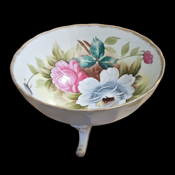 Hand-Painted Floral Footed Bowl - 3 Legs, Vintage Porcelain - Picture 2 of 7